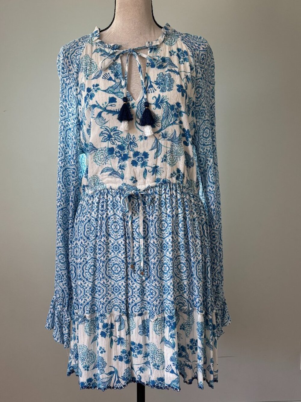 House of Harlow 1960 Blue Floral Tassel Tie Dress Medium Like New - Picture 1 of 6